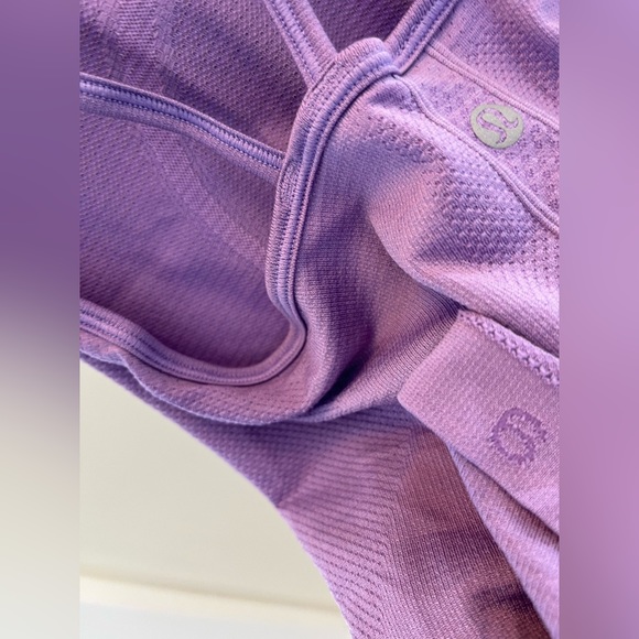 Lululemon tank - Picture 3 of 3